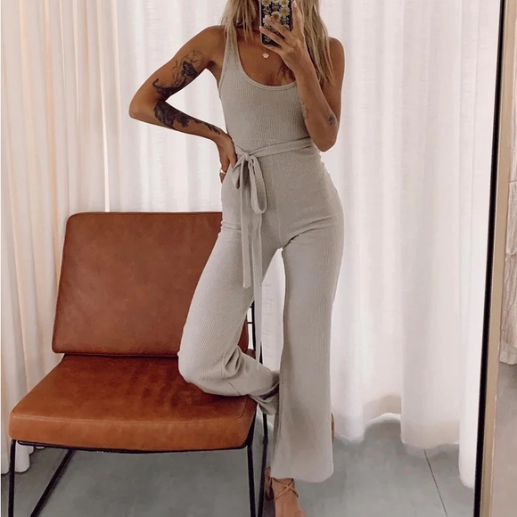 Princess Polly Pants - Princess Polly Beige Callie Jumpsuit Size 0 NWOT